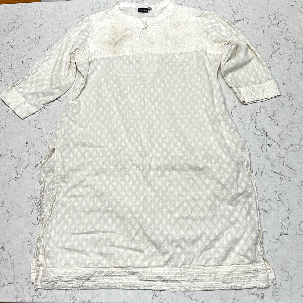 Stop Everywhere Women's XL Off White Sheer Shirt Embroidered